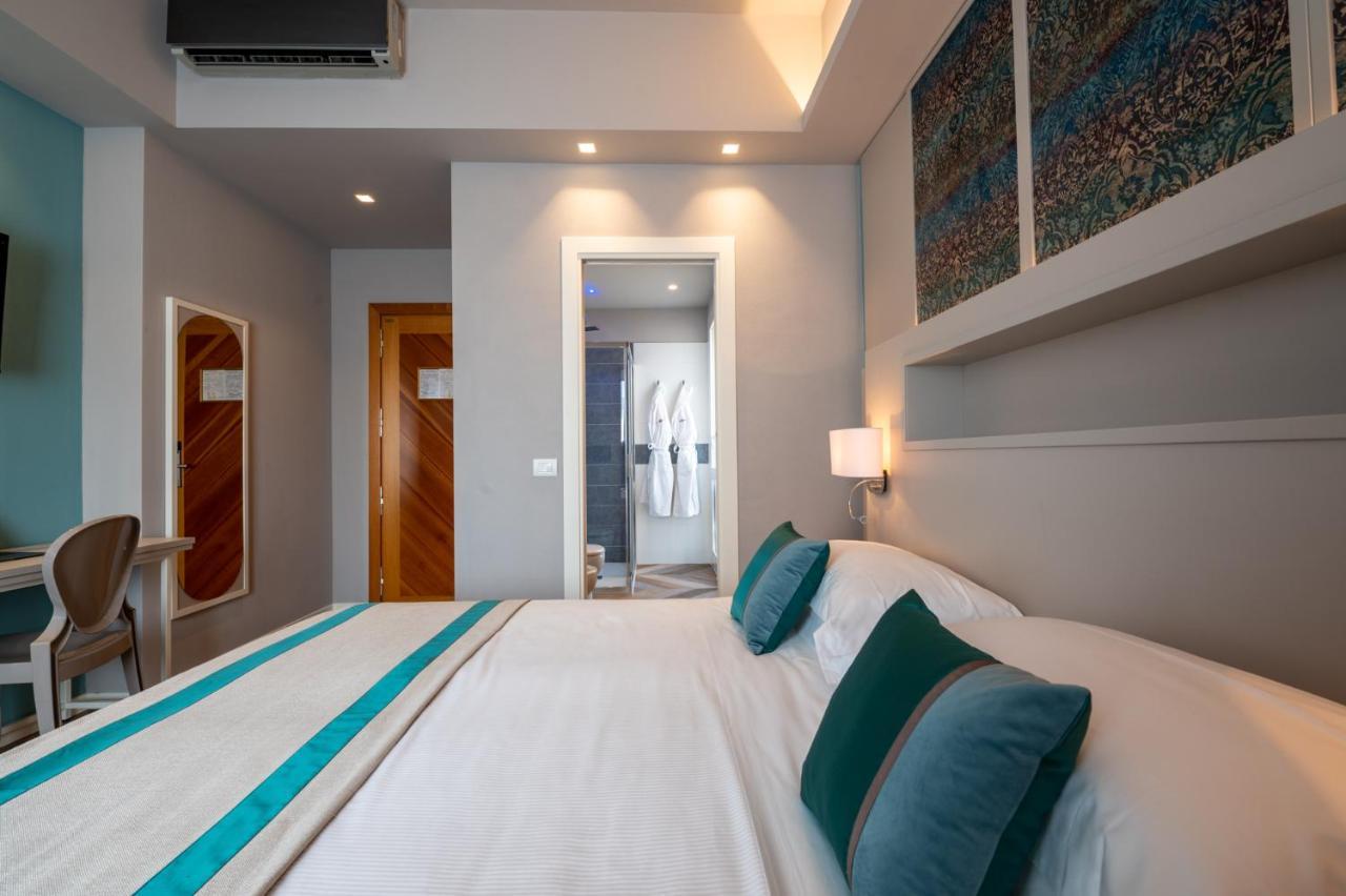 Hotel Monte Rosa Chiavari Buitenkant foto