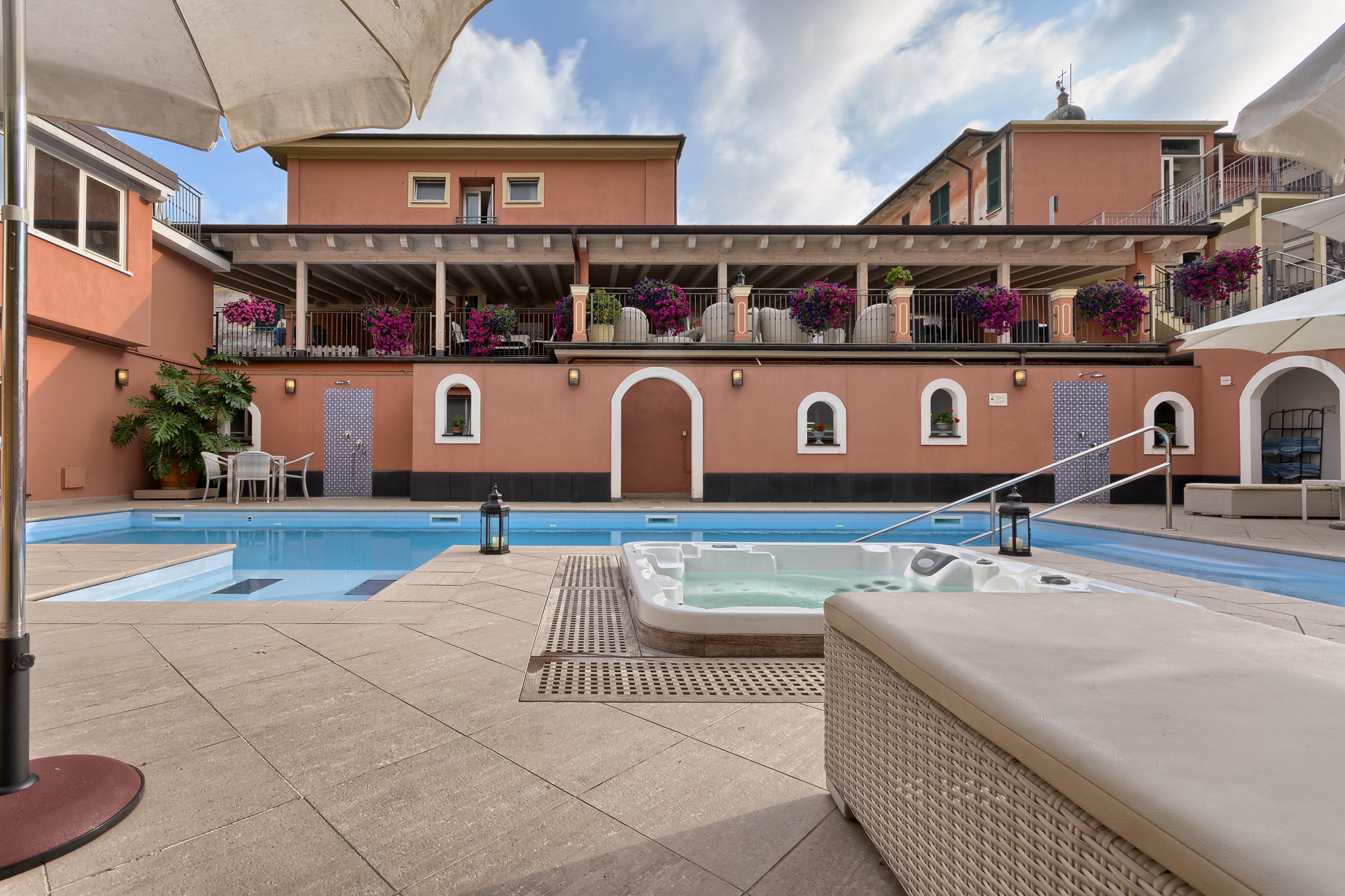 Hotel Monte Rosa Chiavari Buitenkant foto